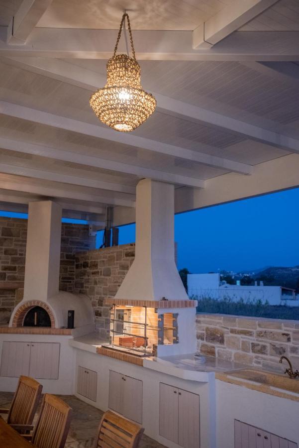 Villa Pnoe Seaside Kalamaki  Esterno foto
