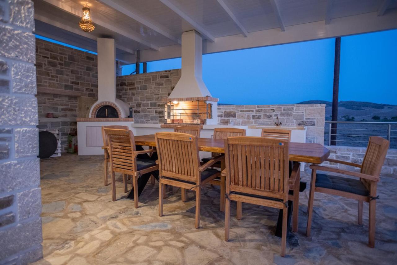 Villa Pnoe Seaside Kalamaki  Esterno foto